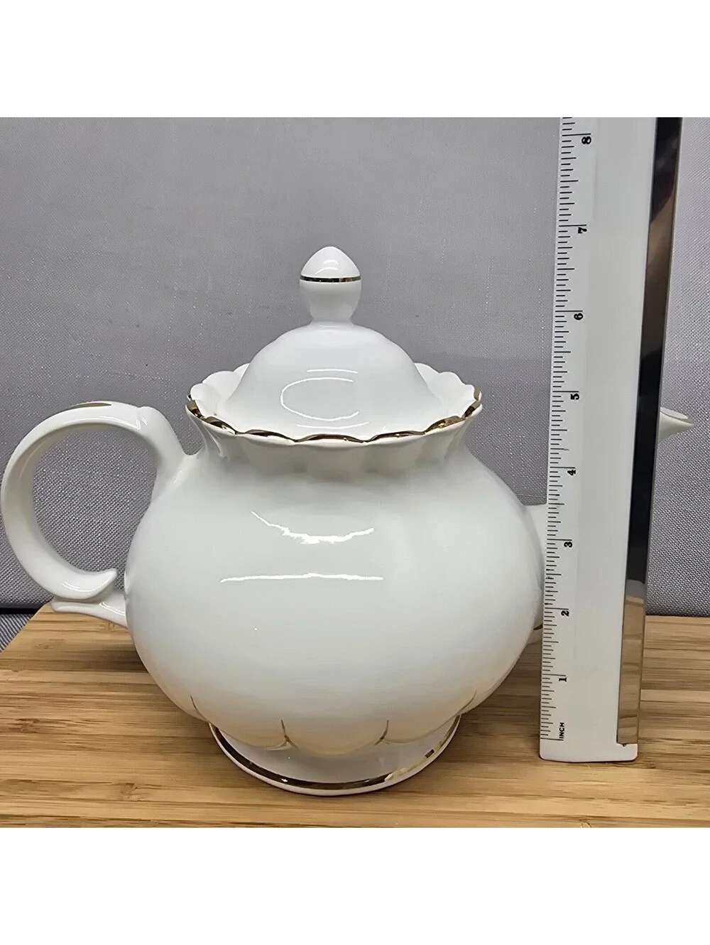 Vintage White & Gold Scalloped Teapot by Arthur Wood & Son Staffordshire 6615